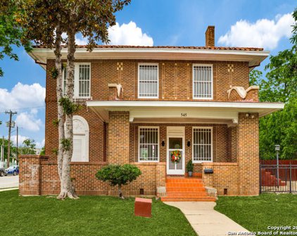545 Adams St, San Antonio