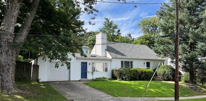 19 AKA 9 Truman Avenue, Yonkers