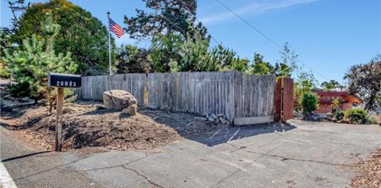 26083 Fairview Avenue, Hayward