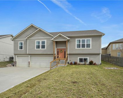 7915 N Agnes Avenue, Kansas City
