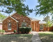 11233 Clover Knoll  Drive, Frisco image