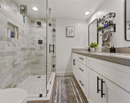 2604 Sw 15th St, Deerfield Beach