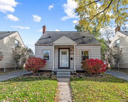 3364 KENWOOD, Ferndale