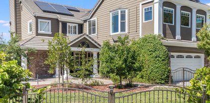 1590 Summerfield Drive, Campbell