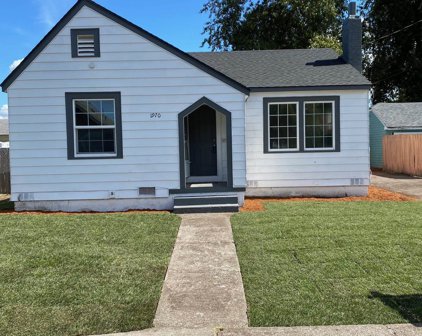 1970 Warner St, Salem