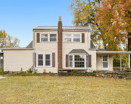 51469 County Road 5, Elkhart