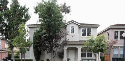 461 Whisman Park Drive, Mountain View