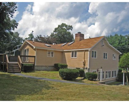 63 Lake Shore Dr S, Westford