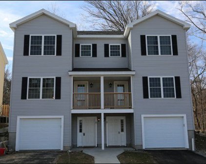 6 Fayville Lane Unit 6, Southborough