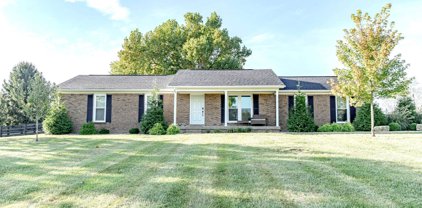 5176 Orphan Ln, Shelbyville