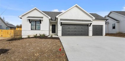 1714 E 127th Terrace, Kansas City