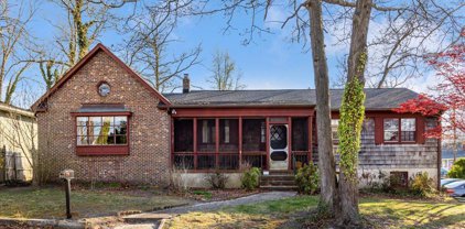 93 Nautilus Street, Beachwood