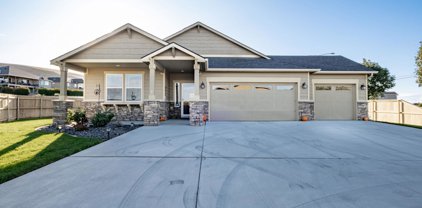 2339 W 45th Avenue, Kennewick