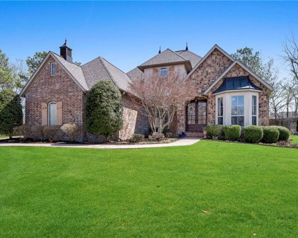 5449 W Chardonnay  Court, Rogers