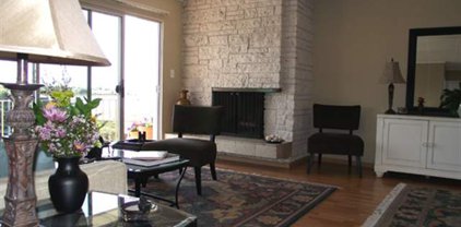 301 Broadway Unit #305, Alameda