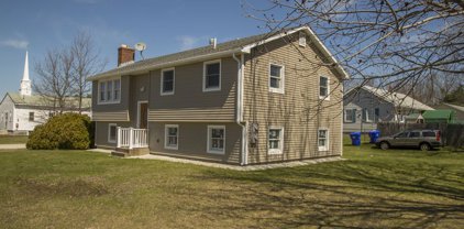 121 Derry Rd, Hudson
