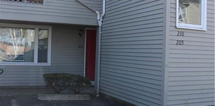 10 East  Street Unit 205, Cranston