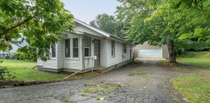 749 Hutchinson Street, Kalamazoo