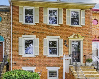 7805 Stovall Ct, Lorton