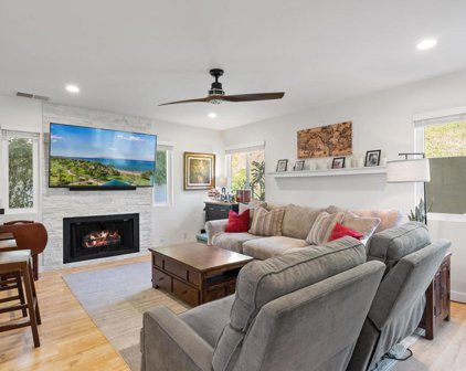 11530 Madera Rosa Way, San Diego