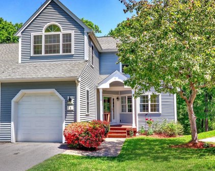 3 Arbor Court Unit 3, Burlington