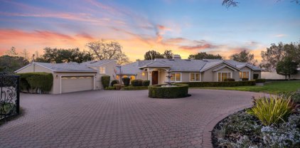 11331 Entrada PL, Los Altos