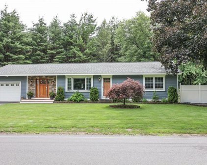 9 Burns Hill Rd, Hudson