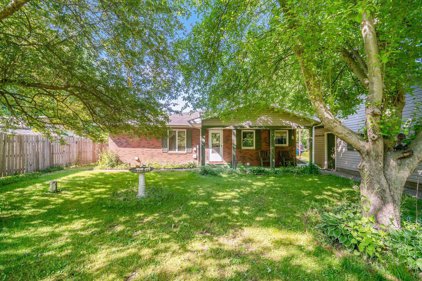 3232 N Drive S, Marshall