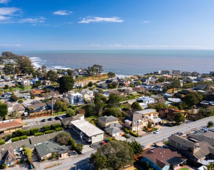 402 15th AVE, Santa Cruz