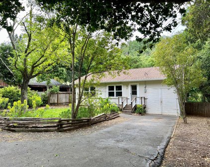 101 Riddle Road, Glen Ellen