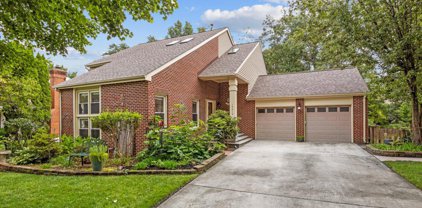 13414 Cavalier Woods Dr, Clifton