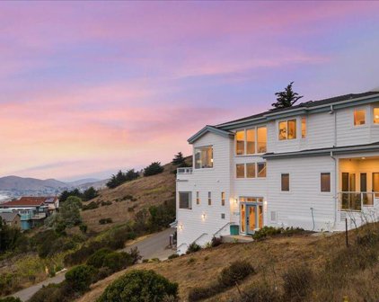 520 Chaney Avenue, Cayucos