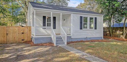 2666 Poplin Avenue, North Charleston