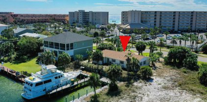 515 Gulf Shore Drive, Destin