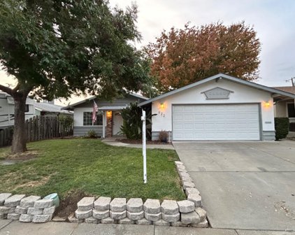 222 N West Street, Vacaville