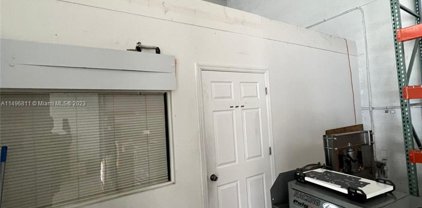 8285 Nw 64th St Unit #3, Medley