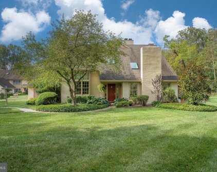 469 Chandlee Dr, Berwyn