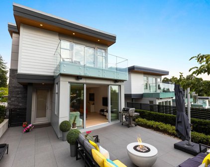 572 Arthur Erickson Place, West Vancouver
