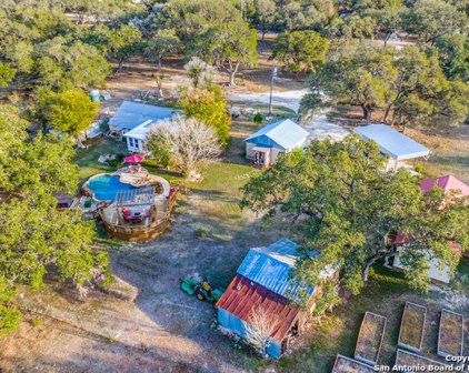 408 Arthur St, Kendalia