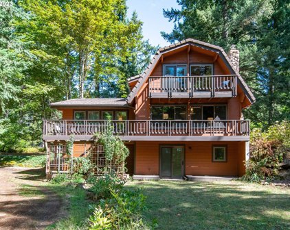 18464 S WALKER RD, Oregon City