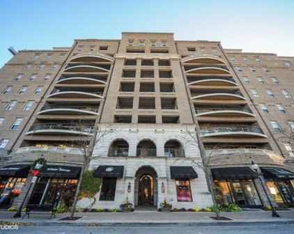 151 W Wing Street Unit #601, Arlington Heights