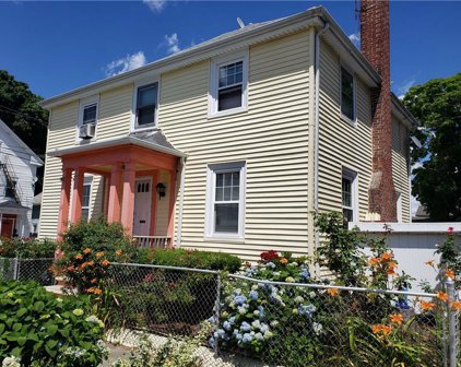 132 Carleton  Street, Providence