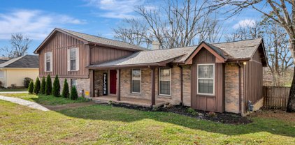 561 Castlegate Dr, Nashville