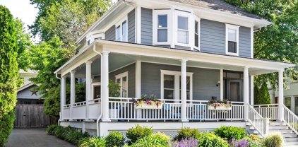 86 Fairfield Ave, Lawrenceville