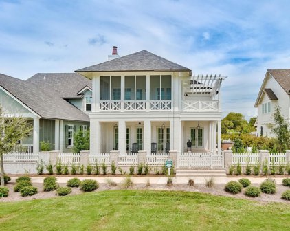 266 Lantern Lane, Destin