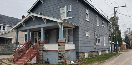 215 14TH, Port Huron