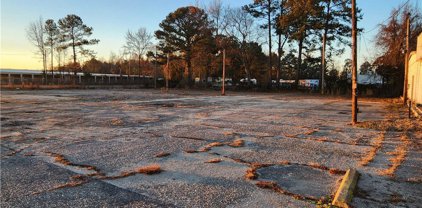 4309 Bragg Boulevard, Fayetteville