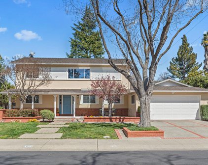 3613 Arbutus AVE, Palo Alto