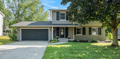 8282 Atlanta Drive NE, Rockford
