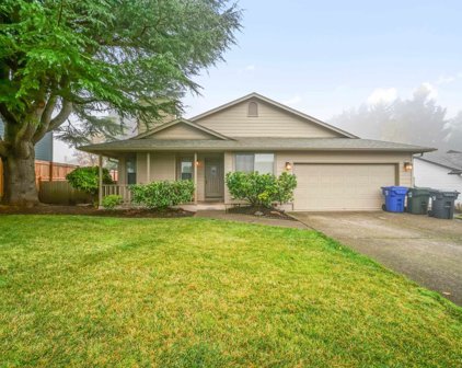 1950 Cunningham Ln, Salem